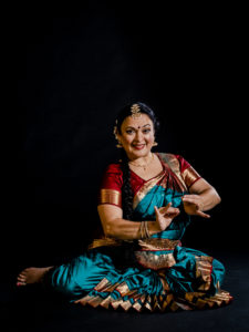 Jolanda Boejharat Bharata Natyam | Indiase Dansschool Monsoon
